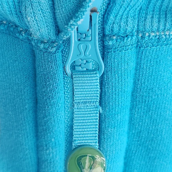 Lululemon Athletica Full Zip Jacket in Scuba Blue Size 10 - Picture 5 of 16
